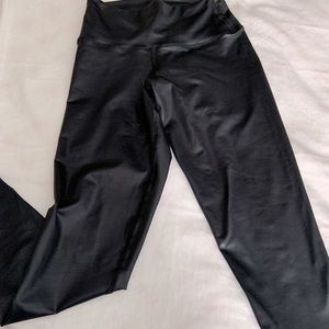 Columbiana Boutique leather look leggings